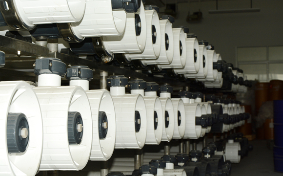 中空纖維膜產(chǎn)品設(shè)備:造紙行業(yè)亞海水淡化項(xiàng)目